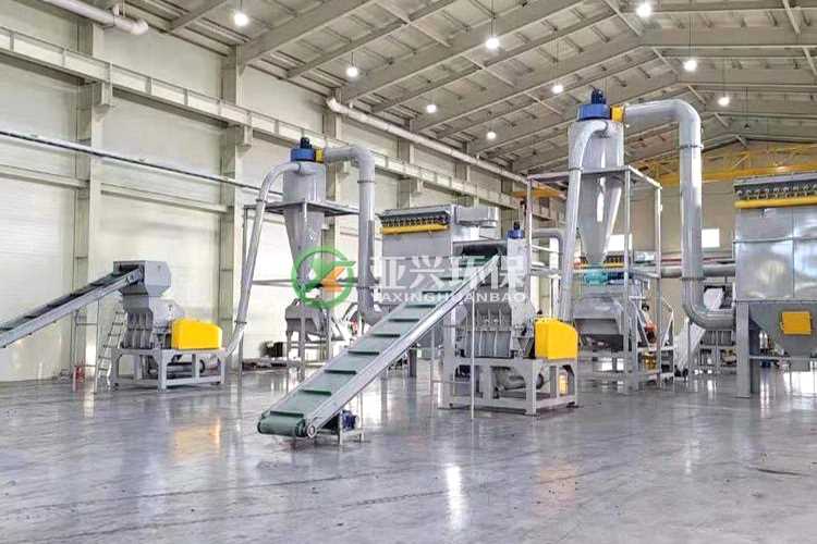 新型鋰電池回（huí）收處理設（shè）備展現新（xīn）技術